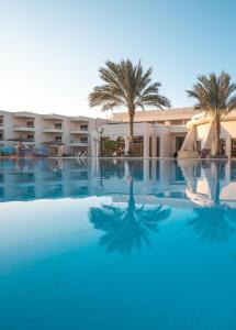 Hồ bơi trong/gần Hurghada Long Beach Resort