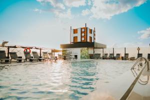 Kolam renang di atau di dekat Hotel Málaga Nostrum Airport