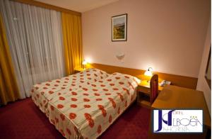 Giường trong phòng chung tại Hotel Nebojša Jahorina