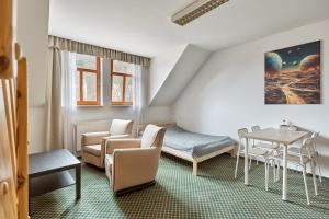 Khu vực ghế ngồi tại Excellent apartments in Karlovy Vary