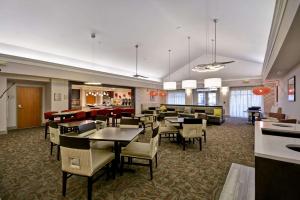 Restoran ili neka druga zalogajnica u objektu The Homewood Suites by Hilton Ithaca