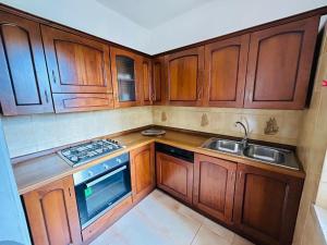 Dapur atau dapur kecil di Budoni Beach Apartments