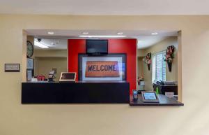 Móttaka eða anddyri á Extended Stay America Suites - Raleigh - North Raleigh - Wake Towne Dr
