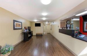 Eldhús eða eldhúskrókur á Extended Stay America Suites - Raleigh - North Raleigh - Wake Towne Dr