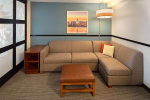 Area tempat duduk di Hyatt Place Madison/Downtown