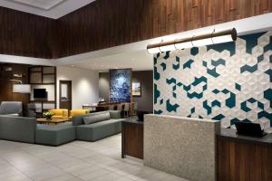 Area tempat duduk di Hyatt Place Biloxi