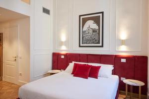 Firenze Rooms Cathedral B&B में एक कमरे में एक या कई बेड