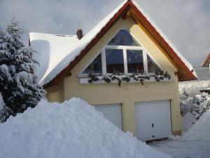 Ferienwohnung Bergblick зимой