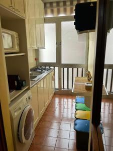 Dapur atau dapur kecil di Valentinas Rent Apartment - Fertilia Guest House