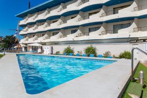 Piscine de l'établissement Hotel Astuy ou située à proximité