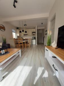 Kuhinja ili čajna kuhinja u objektu Apartament Słoneczny