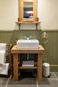 Un baño de Bridgend House B&B