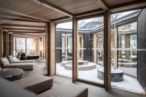 Posezení v ubytování Adler Spa Resort Dolomiti