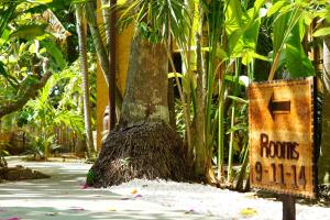 Foto de la galería de VickiTini Beach Resort en Negril