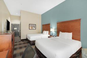 Katil atau katil-katil dalam bilik di La Quinta by Wyndham Houston Hobby Airport