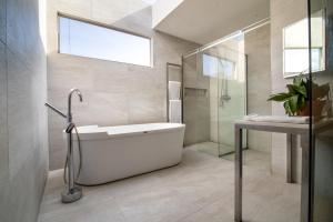 Cosmopolitano Hotel Boutique tesisinde bir banyo