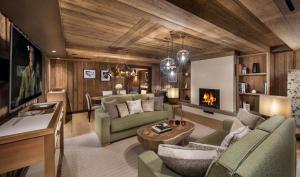 Et opholdsområde på Hôtel Barrière Les Neiges Courchevel