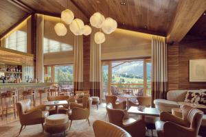 Istumisnurk majutusasutuses Four Seasons Hotel Megeve