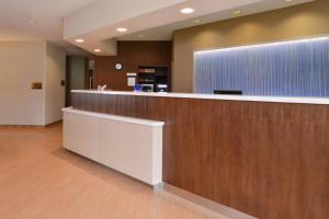 הלובי או אזור הקבלה ב-Fairfield Inn Orlando Airport