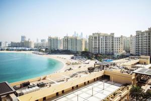 Foto da galeria de Dream Inn Apartments - 3BR Sea View - Tiara em Dubai