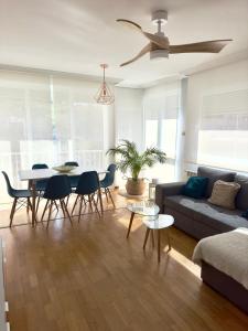 Khu vực ghế ngồi tại Apartamento Costa del Sol Suances