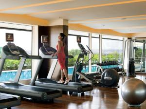 Gimnàs o zona de fitness de Courtyard by Marriott Pune Hinjewadi