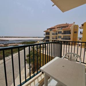 Balkon atau teras di Cabral Beach sea view Apt with Pool - Sol y Mar