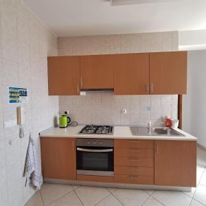 Dapur atau dapur kecil di Cabral Beach sea view Apt with Pool - Sol y Mar