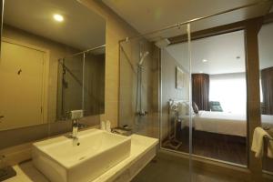 Central Hotel Thanh Hoa 욕실