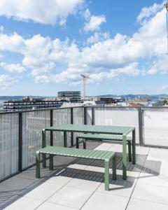 En balkon eller terrasse på limehome Vienna Favoritenstr.