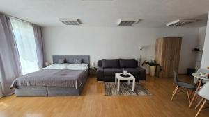 Apartmány v Zlatej uličke में एक कमरे में एक या कई बेड