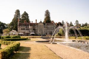 Um jardim em Rhinefield House Hotel