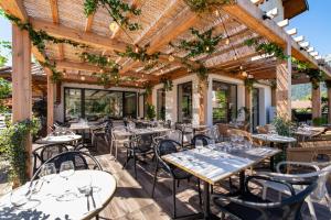 Restoranas ar kita vieta pavalgyti apgyvendinimo įstaigoje L'Arcalod & Bistrot Jeanne - Lac d'Annecy - Hôtel Restaurant Spa