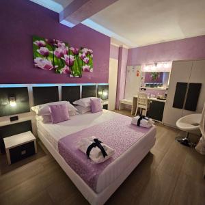 Кровать или кровати в номере Albis Rooms Guest House