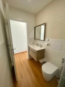 Zulie Rooms tesisinde bir banyo