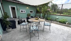 Un balcón o terraza en Ohana Florence Suite