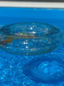 A piscina localizada em GARAGE ou nos arredores