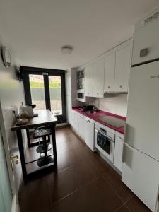 A kitchen or kitchenette at Soto playa