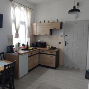 Dapur atau dapur kecil di Apartament Kętrzyński