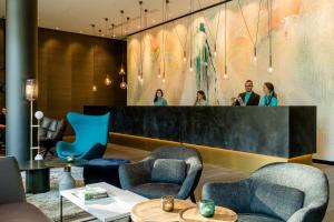 Motel One Köln-Neumarkt 투숙객