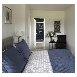 A seating area at Eastbury House near Garryvoe Hotel & Ballymaloe House