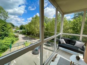 En balkong eller terrasse på Appartement avec Loggia et Parking privé