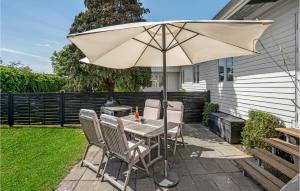 สวนหย่อมนอก Pet Friendly Apartment In Nyborg With Kitchen