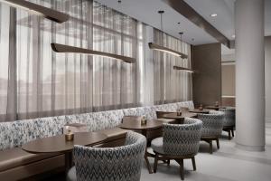 Seating area sa Springhill Suites by Marriott Lexington Fritz Farm