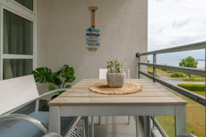 Svalir eða verönd á Apartment Meerblick-Balkon-Strand-Golf-TV-Stilvoll