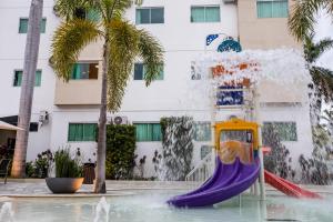 Kolam renang di atau di dekat Hotel Morada do Sol