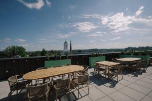 En balkon eller terrasse på Hotel Heron Old Town Alexandria