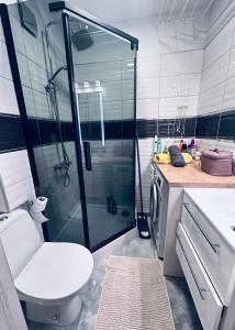 Kupaonica u objektu Apartament Ruciane-Nida