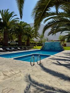 The swimming pool at or close to Rio Lindo Ecolodge