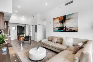 Setusvæði á Urban Escape 3 Bed Unit near Brickell and Wynwood